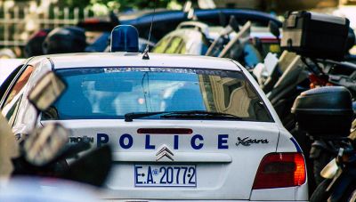 Σοκ στην Μήλο: Μαχαίρωσε 15χρονο σε δημοτικό σχολείο ύστερα από διαπληκτισμό