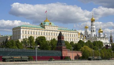 ΗΠΑ: Κυρώσεις σε περισσότερες από 400 οντότητες και φυσικά πρόσωπα που ενισχύουν την πολεμική μηχανή της Ρωσίας