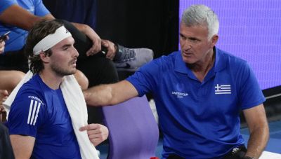 Στέφανος Τσιτσιπάς: Διέκοψε τη συνεργασία με τον πατέρα του, Απόστολο