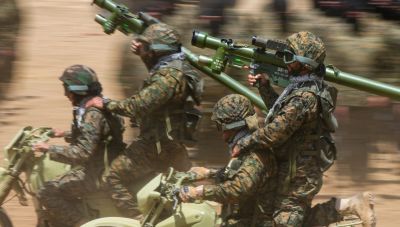 Σε επικοινωνία με τους Σύρους αντάρτες η Ρωσία – Επιθυμεί να διατηρήσει τις βάσεις της στη χώρα