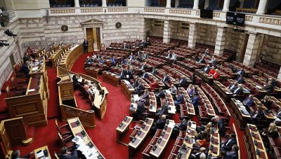 Βουλή: Συνεχίζεται για τέταρτη ημέρα η συζήτηση για τον προϋπολογισμό