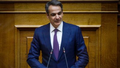 Βουλή: Ψηφίζεται ο προϋπολογισμός -  Κ. Μητσοτάκης: Μηδενίζονται οι χρεώσεις για βασικές τραπεζικές κινήσεις