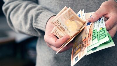 Όλες οι πληρωμές έως το τέλος του έτους σε εργαζόμενους, συνταξιούχους και ευάλωτες ομάδες