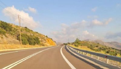 Ένα έργο που έχει εξελιχθεί σε «Γεφύρι της Άρτας» χαρακτηρίζει ο Βασίλης Σμπώκος το δρόμο από τα Ανώγεια ως το Γάζι  