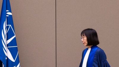 Η πρόεδρος του Διεθνούς Ποινικού Δικαστηρίου καταγγέλλει απειλές εναντίον της