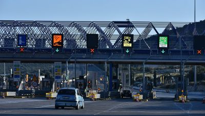Σε ισχύ από σήμερα τα αυξημένα μέτρα της Τροχαίας ενόψει των εορτών