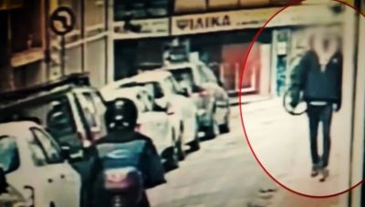 Σοκάρουν οι περιγραφές από την επίθεση 33χρονου με σιδερόβεργα σε 29χρονη στα Εξάρχεια