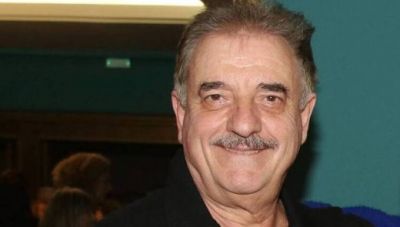Στο ΚΑΤ ο ηθοποιός Μιχάλης Μητρούσης ύστερα από το τροχαίο - Θα υποβληθεί σε επέμβαση