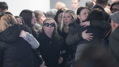 Σερβία: Βαριές καμπάνες στους γονείς του 13χρονου μακελάρη σε σχολείο με 9 νεκρούς μαθητές