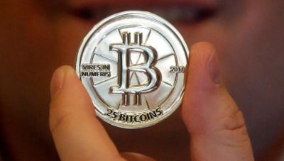Νέο ρεκόρ για το Bitcoin καθώς έσπασε το φράγμα των 100.000 δολαρίων