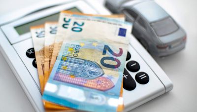 Τέλη κυκλοφορίας 2025: Μέχρι πότε πρέπει να τα πληρώσετε - Τα πρόστιμα