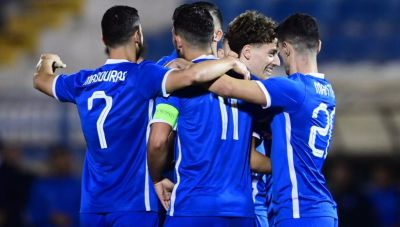 Η Ελλάδα έχασε δύο θέσεις στην παγκόσμια κατάταξη της FIFA