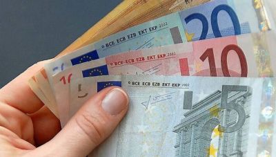 ΟΠΕΚΑ: Πότε πληρώνονται ελάχιστο εγγυημένο εισόδημα, επίδομα ενοικίου και επίδομα παιδιού
