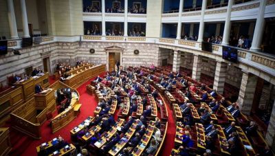 Βουλή: Ψηφίστηκε ο νέος ποινικός κώδικας - Έντονη αντιπαράθεση με την αντιπολίτευση