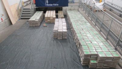 Βρετανία: Κατάσχεση ποσότητας-ρεκόρ 5,7 τόνων κοκαΐνης-Ήταν κρυμμένη σε μπανάνες