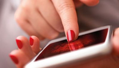 Απεριόριστα δεδομένα και στο smartphone θέλουν οι Έλληνες καταναλωτές