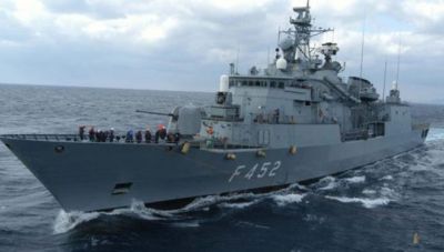 Φρεγάτα «Ύδρα»: Αναχώρησε για Ερυθρά Θάλασσα – Πρώτη στάση στον ναύσταθμο της Κρήτης