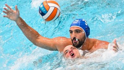 Λύγισε σε μια καυτή έδρα και αποκλείστηκε η Εθνική ανδρών του πόλο