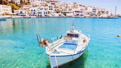 Τουρισμός: Οι επισκέπτες μένουν λιγότερο, αλλά ξοδεύουν περισσότερα - Η εικόνα στην Κρήτη