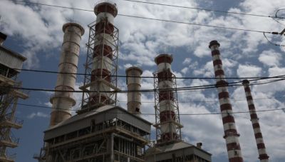 Κυβερνητικές παρεμβάσεις για το ρεύμα: Ανακοινώσεις στις 11 το πρωί της Τετάρτης – Πυρά από την αντιπολίτευση