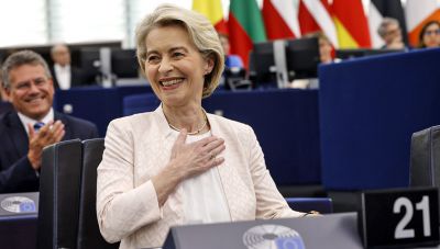 Ούρσουλα φον ντερ Λάιεν: Πώς κέρδισε άλλη μία πενταετία στην Κομισιόν - Υποσχέσεις σε όλους πλην Ακροδεξιάς