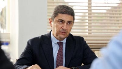 Μήνυση σε βάρος του Λευτέρη Αυγενάκη υπέβαλε ο υπάλληλος του αεροδρομίου - Καταιγιστικές εξελίξεις