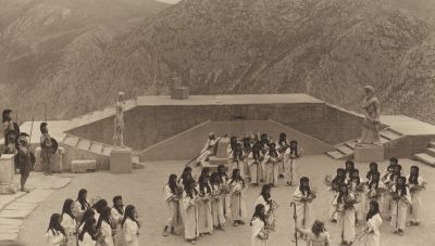 Η Συλλογή Κρασάκη με αργυροτυπίες της Νelly's στη Δημοτική Πινακοθήκη Χανίων