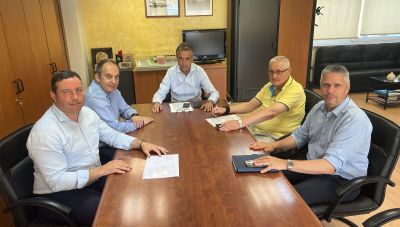 Στην Αθήνα ο Δήμαρχος Αγίου Νικολάου για την ανάπτυξη νέας σχολής στέγης