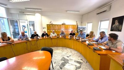 Καλέσα: Έργα και παρεμβάσεις του Δήμου Μαλεβιζίου στο επίκεντρο συνάντησης εργασίας