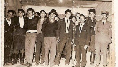 Ο πρώτος θεατρικός θίασος της Μεσαράς το 1935!