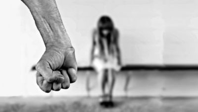 Γερμανία: Κάθε μισή ώρα ένα παιδί πέφτει θύμα σεξουαλικής κακοποίησης - Το λέει η Γερμανίδα υπουργός  Εσωτερικών