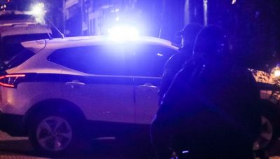 Πυροβολισμοί με έναν τραυματία στο Περιστέρι