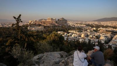 Bloomberg: Πώς η Ελλάδα και οι χώρες της κρίσης έφτασαν να υπεραποδίδουν