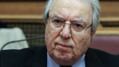 Ο Μπαμπινιώτης τονίζει τη σπουδαιότητα της ελληνικής γλώσσας στην Ευρώπη με αφορμή τις ευρωεκλογές