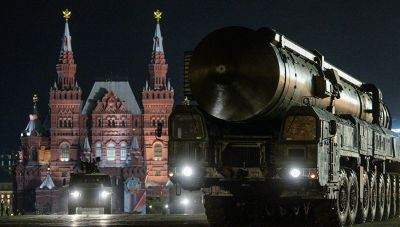 Ρωσία: Η Μόσχα διευρύνει τα γυμνάσια τακτικών πυρηνικών όπλων