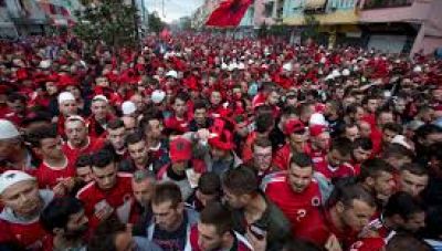 Ανησυχία για εθνικιστικές εντάσεις στο Euro 2024 – Αλβανοί οπαδοί αποδοκίμασαν την αποστολή της Σερβίας