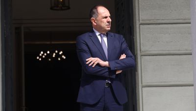 Επικοινωνία Γεραπετρίτη με τον Παλαιστίνιο πρωθυπουργό – «Συζήτησαν πρωτοβουλίες για ειρήνευση», λέει το ΥΠΕΞ