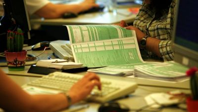 Αυξημένος φόρος κατά 30% στα φετινά εκκαθαριστικά των επαγγελματιών