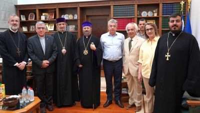 Επίσκεψη του Πατριάρχη Κωνσταντινουπόλεως της Αρμενικής Αποστολικής Εκκλησίας στον Περιφερειάρχη Κρήτης