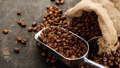 «Πικρός» καφές από 1η Ιουλίου: Πόσο θα κοστίζει αν τον πιεις στο… τραπέζι