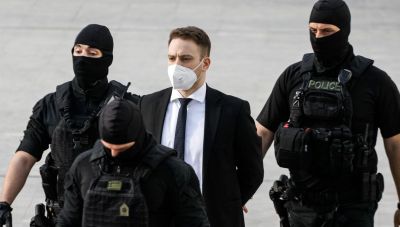 Πανελλήνιες 2024: Πέρασε ο Μπάμπης Αναγνωστόπουλος, ποιες σχολές μπορεί να δηλώσει