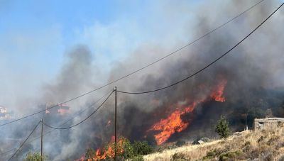 Φωτιά και πάλι στα Σαχτούρια - Σηκώθηκε ελικόπτερο για ρίψεις νερού, την πρόλαβαν άμεσα