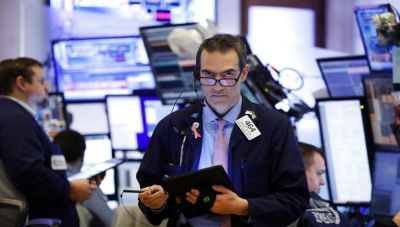 Ευρωαγορές: Επιφυλακτικότητα με το βλέμμα στα μάκρο