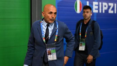 Ο Σπαλέτι παραμένει στον πάγκο της Ιταλίας παρά την κακή πορεία στο Euro