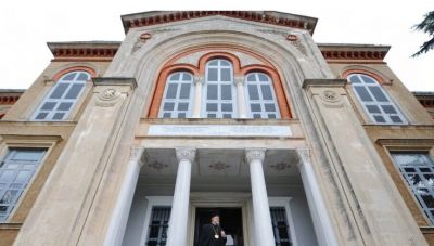 «Παράθυρο» επαναλειτουργίας της Θεολογικής Σχολής της Χάλκης