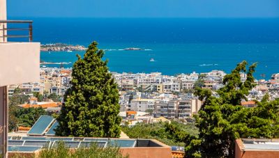 FTI: Προς ακύρωση 220.000 κρατήσεις στην Ελλάδα φέτος  – Πόσες αφορούν την Κρήτη (βίντεο)