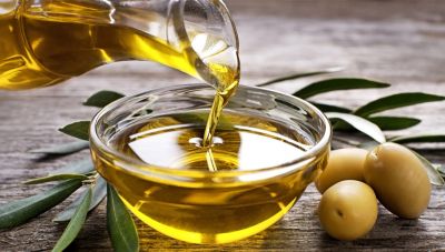 Δύο σενάρια για την τιμή του ελαιολάδου κατά τη φετινή ελαιοκομική περίοδο - Τι λένε ειδικοί