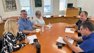 Συνάντηση εργασίας για την κοινωνική ένταξη μεταναστών στο Μαλεβίζι