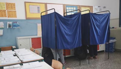 Αντίστροφη μέτρηση για τις ευρωεκλογές 2024: Οδηγίες λίγες ώρες πριν από την κάλπη - Πώς ψηφίζουμε, πόσα και ποια κόμματα συμμετέχουν