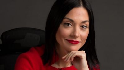 Νάντια Γιαννακοπούλου / Αιχμές κατά Ανδρουλάκη - «Όταν λέμε ότι θα τα συζητήσουμε όλα θα εννοούμε όλα»